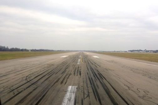 Startbahn, Flughafen, Karlsruhe, Baden-Baden, Die Traumreiser