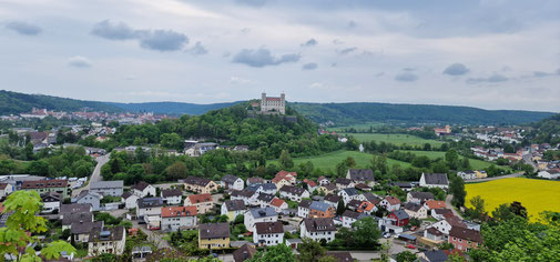 Eichstätt mit der Willibaldsburg.