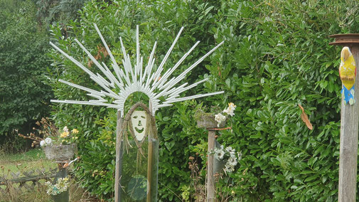 Sonne gibt es heute nur im Garten...