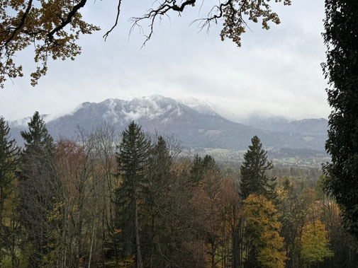 Stürmisch, regnerisch, kühl