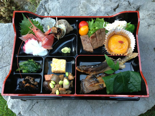 松花堂弁当