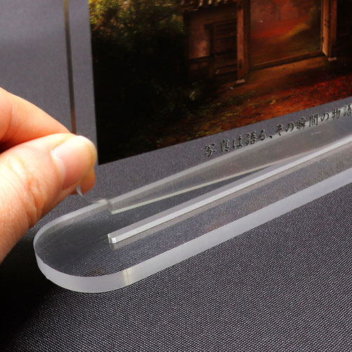 （写真）厚み　本体３mm・スタンド特注5mm（基本は3mmです）