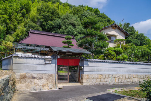 岡山の山の麓にあるアクセサリー工房