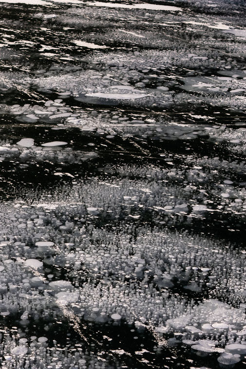 一冬一会　Once upon a winter 凍る湖　糠平湖　北海道　冬景色 hokkaido nature ice landscape photography icebubbles