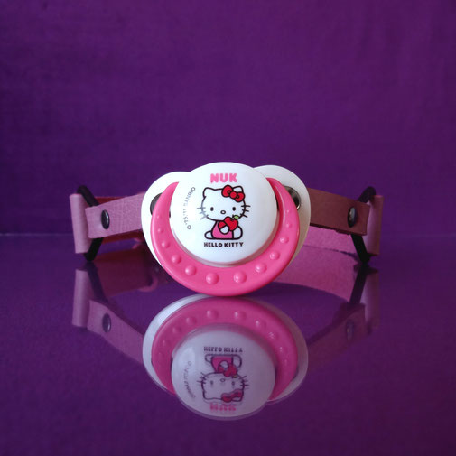 pacifier gag pink pacifier gag pink leather pacifier gag paci gag hello kitty pacifier gag adult pacifier gag roze fopspeen gag roze leren gag roze hello kitty gag leren fopspeen gag ddlg gag abdl gag abdl pacifier ddlg pacifier ageplay pacifier gag 