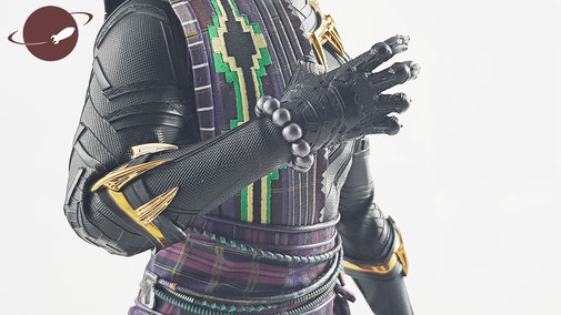 Hot Toys 1/6 Sixth Scale Marvel Black Panther T'Chaka Exclusive Sideshow Figuren Review be-toys FANwerk Shop