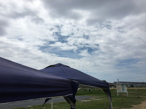 曇り空の海老江地区BBQ会場