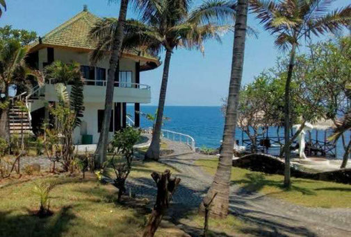 East Bali villa for sale. For sale by direct owner.