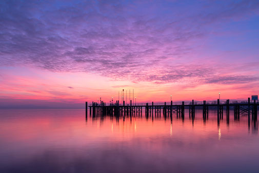 Fotokunst - Ralf Kämper - rk-insights - digital Art - Bodensee - Sonnenuntergang - Kressbronn - Anleger - Bild