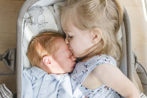 Geschwisterfotos, Babyfotos, Familienfotos, Newbornfotos, Homestory