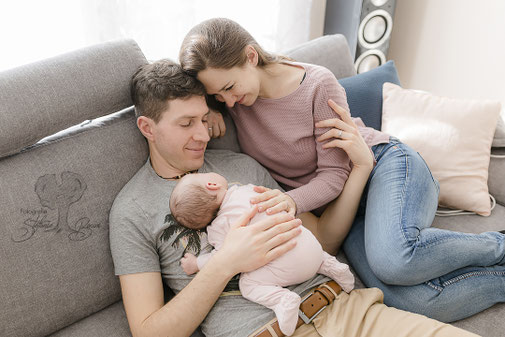 Newbornfotos, Babyfotos, Familienfotos, Newbornshooting, Familienshooting, Homestory, Aham,