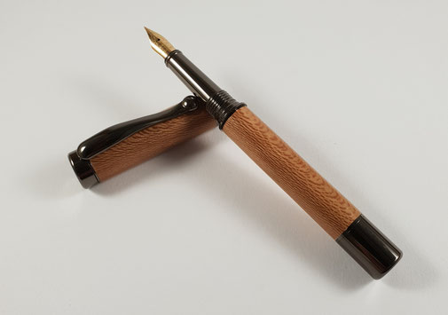 Stylos plume en bois massif Français plaqué or/chrome