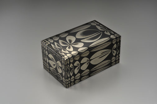 Studio and Gallery EKA  Takaaki Iwabe Works : Makie Box