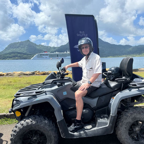 Jörg Fischer von Emocean Cruises auf Quadtour mit der EUROPA II