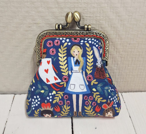 porte-monnaie rétro ou bourse vintage femme, fermoir métallique bronze, alice au pays des merveilles, idée cadeau femme / fille