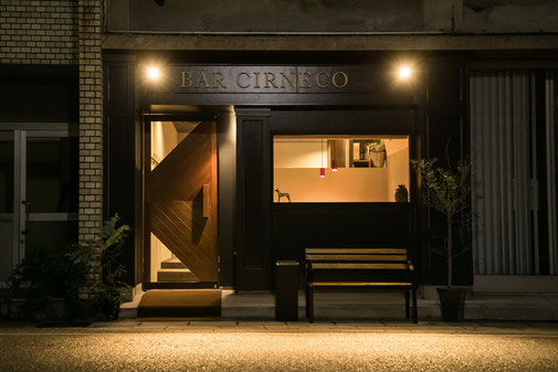 BAR CIRNECO（バーチルネコ）外観