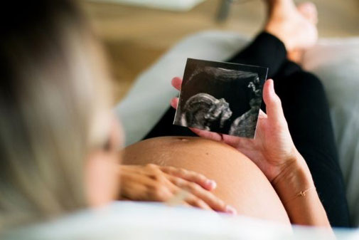 Warum werde ich nicht schwanger? Sarah Diez, Praxis für Frauenheilkunde & TCM, Baden