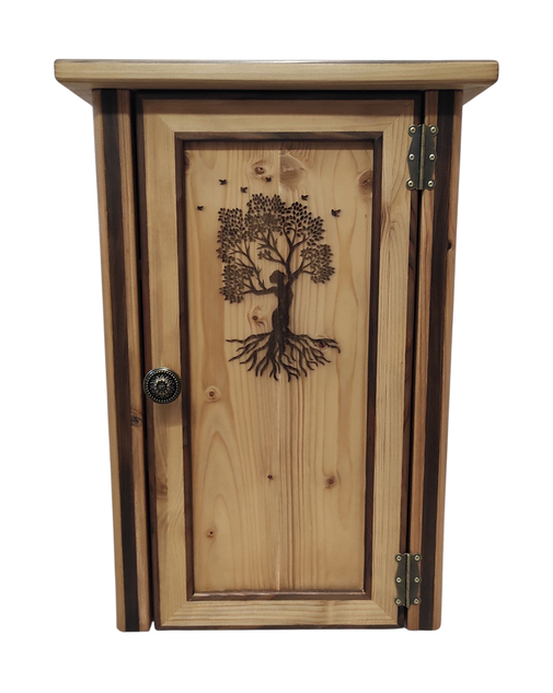 Hängeschrank aus Holz mit Baum-des-Lebens-Motiv