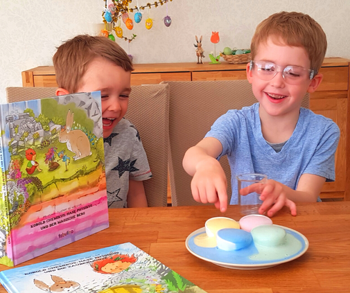 Kinderexperimentierkasten und Kinderexperimente-Buch von fabulino