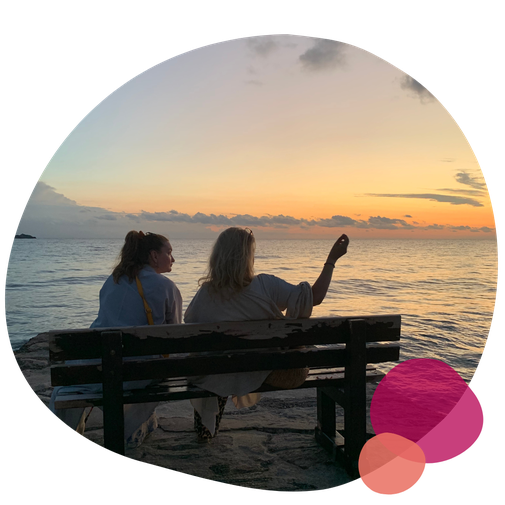 Auf der Heilreise nach Corfu ist Henrike Baumgartner wie ein Wegweiser, ein Mentor der Energiearbeit der Neuzeit und hilft dir deinen Weg zur erfolgreichen Selbstständigkeit zu finden. 
