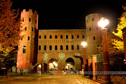 Porta Palatina Porte Palatine Turin
