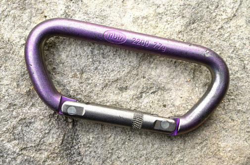 Sowjetischer Titan-Bergsteigerkarabiner, 1980-er Jahre