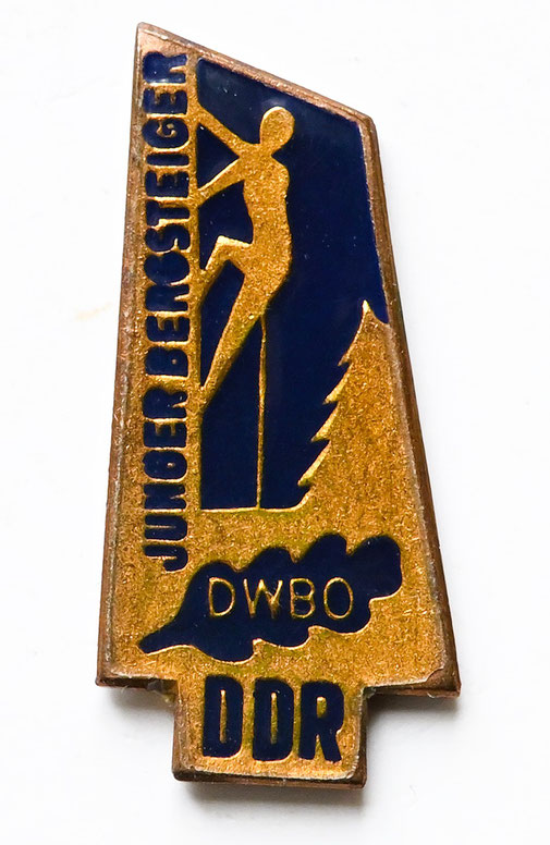 Abzeichen "Junger Bergsteiger der DDR", Ausführung von 1975