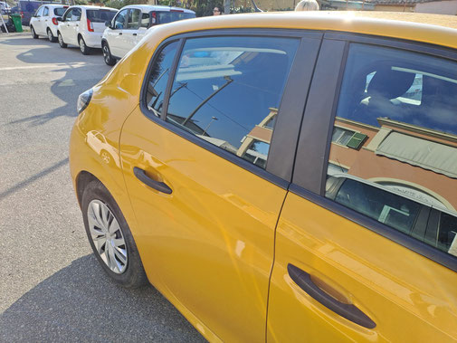 CDW und LDW bei Mietwagen PKW und Wohnmobil, Camper einfach erklärt. Alle Informationen, Fragen und Antworten hier zur den Zusatzversicherungen für das Mietfahrzeug