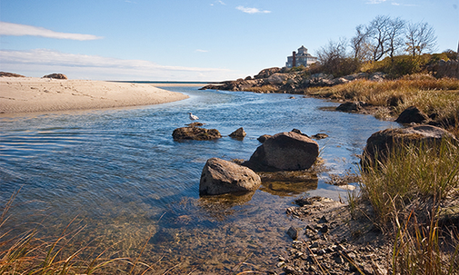 A beach near Rockport (MA) on a sunny autumn day 2006