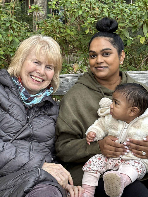 2024 : Pamela Butler-Stone with her daughter Saroja Sawyers and her child.