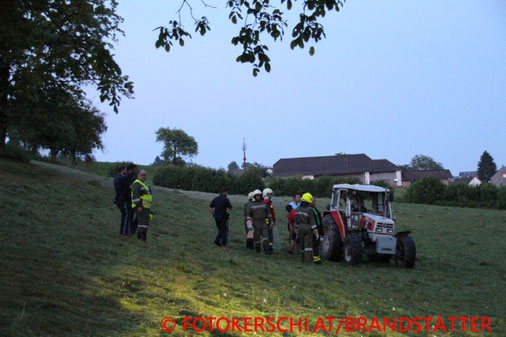 Feuerwehr, Blaulicht, Fotokerschi.at, Traktor, Überschlag, Bezirk Perg