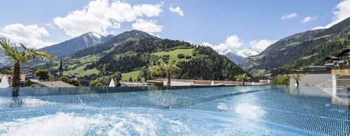 Wellnesshotel in Südtirol, dem 4-Sterne-Hotel Stroblhof