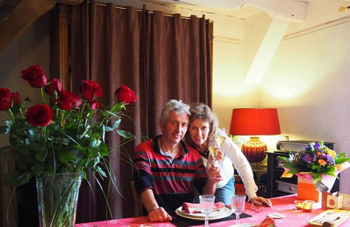 Portrait de Lisa et Yannick, vos hôtes à la maison d'hôtes La Lysiane en Périgord