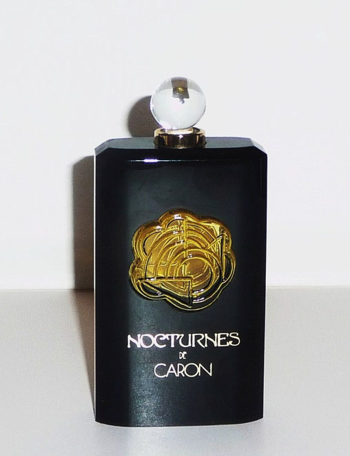 1981 : NOCTURNES - FLACON DANS ETUI NOIR - FACTICE 30 ML - CONCEPTION PIERRE DINAND