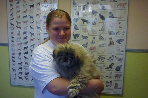 unsere TFA Kerstin Reimann mit Patientin Pekinese "Mei Mei" (†)
