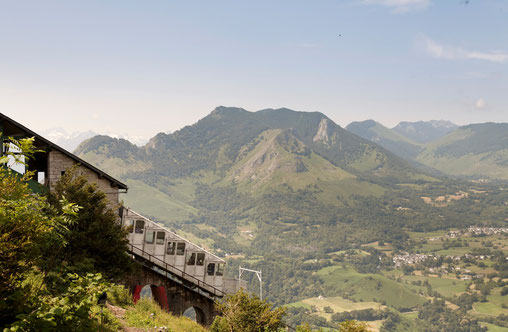 The peak of Jer and its funicular