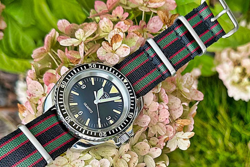 Oldschool Nato »Real Bond« hier an Crepas Batiscafo verde