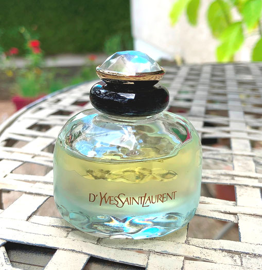PARIS - FLACON FACTICE PARFUM 25 ML : FACE MARQUEE  D'YVES SAINT LAURENT