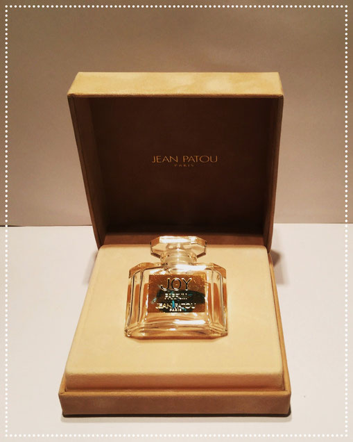 JOY - PARFUM 30 ML DANS SON ECRIN SUEDINE BEIGE