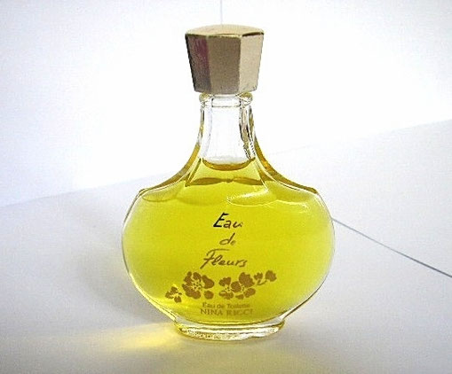 EAU DE FLEURS - FLACON AMPHORE EAU DE TOILETTE 25 ML - PETITE GUIRLANDE DROITE - CREATION LALIQUE
