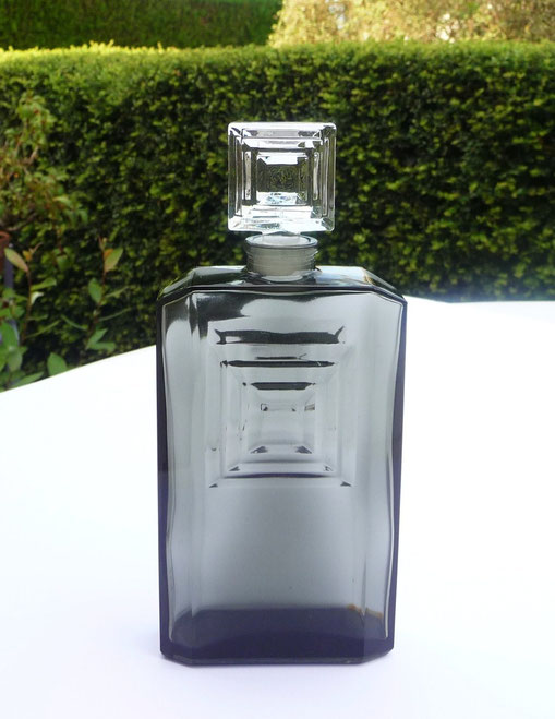 1985 : LE TROISIEME HOMME - FLACON EN VERRE FUME AVEC BOUCHON VERRE - EAU DE TOILETTE 200 ML