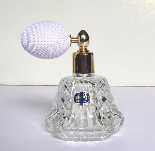 FLACON VAPORISATEUR AVEC POIRE - EN VERRE TRANSPARENT DE BOHÊME TCHEQUE
