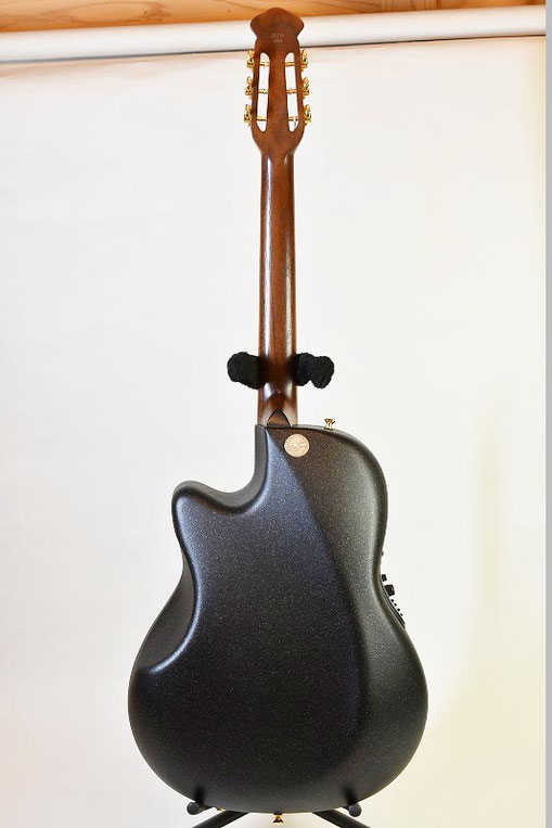 良質な個体!OvationAdamas3本、贅沢な弾き比べ♫ - guitarshoptantan