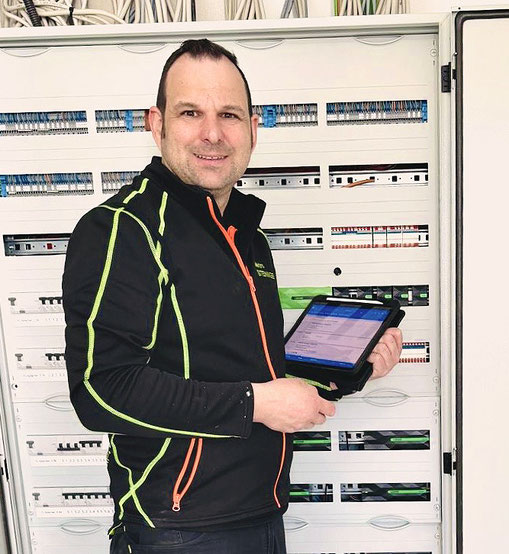 Thomas Steininger, Elektro-Fachmann aus Stephansposching
