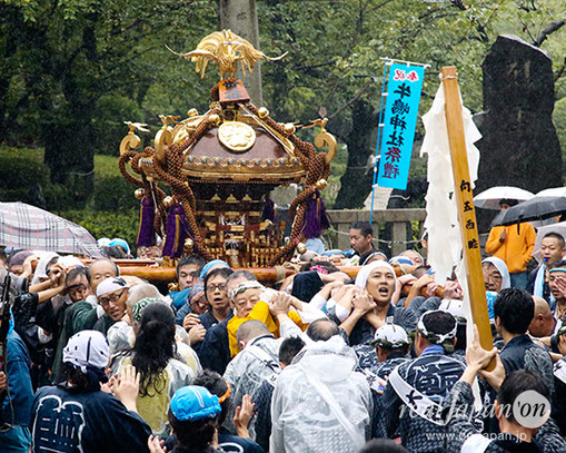 牛嶋神社大祭, 向島五丁目西町会, 大神輿渡御