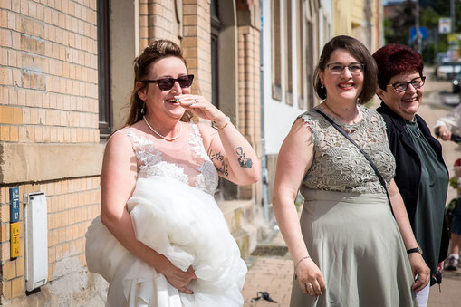 LKW Hochzeit Dresden, Trucker Hochzeit Dresden, Baumaschinentransporte Dresden, Baggertransport Dresden, TRansport Tieflader Dresden, Transportunternehmen Dresden, Transporte mit Tieflader Dresden, Bagger transportieren Dresden
