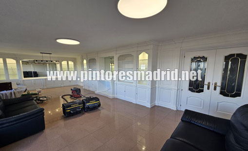 Transformaciones de muebles lacados en blanco a domicilio en Madrid 