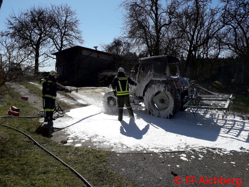 Feuerwehr; Blaulicht; BFKDO Schärding; PKW; Unfall; Frontalzusammenstoß; FF Münzkirchen; L515;