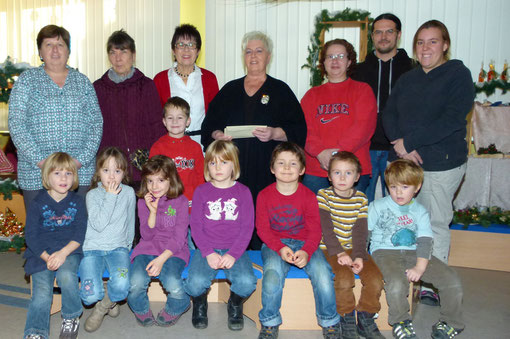 Spendenübergabeaktion an Kindergarten u. Aktion "LUKAS" - Foto: Peter Kobert