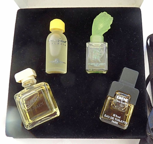 COFFRET DE 4 MINIATURES : IVOIRE, MONSIEUR BALMAIN, VENT VERT et EBENE